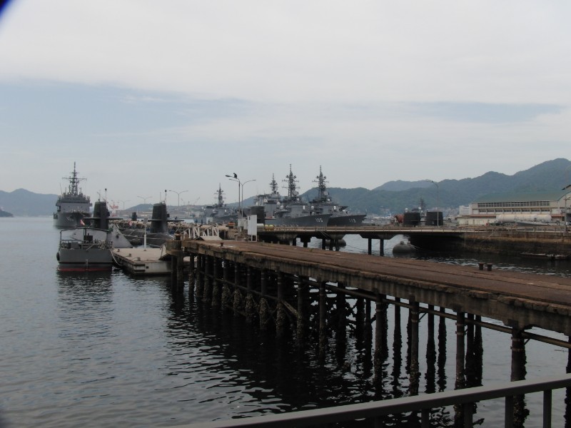 公園（子規の碑）